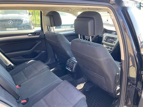 Volkswagen Passat 2016 - фото 24