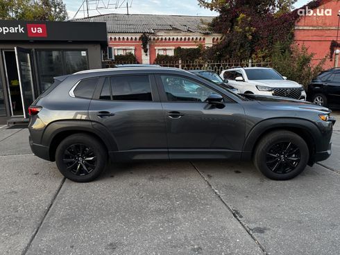 Mazda CX-50 2024 серый - фото 8