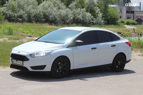 Ford Focus 2016 - фото 3