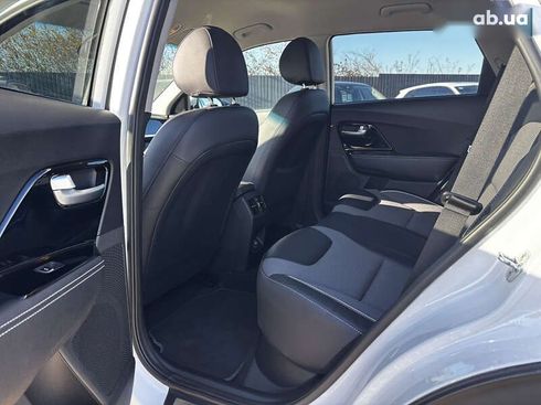 Kia Niro 2022 - фото 10