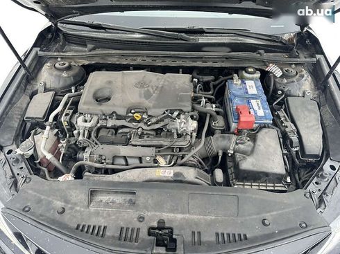 Toyota Camry 2022 - фото 28