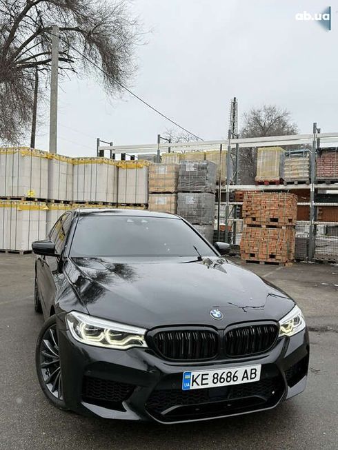 BMW 5 серия 2017 - фото 5