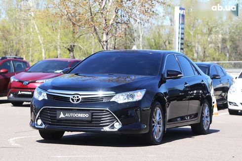 Toyota Camry 2016 - фото 3