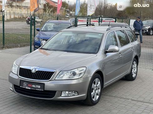 Skoda Octavia 2009 - фото 2