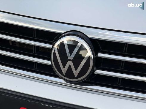 Volkswagen Passat 2021 - фото 18