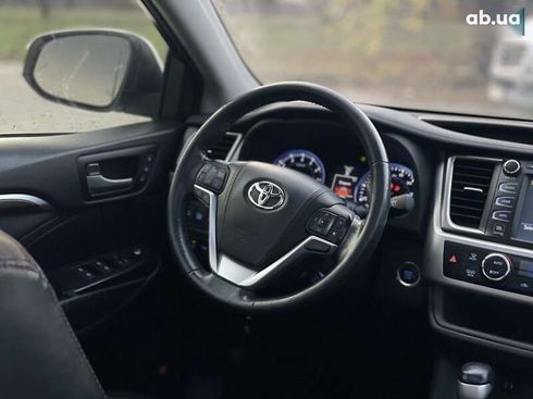 Toyota Highlander 2015 - фото 10