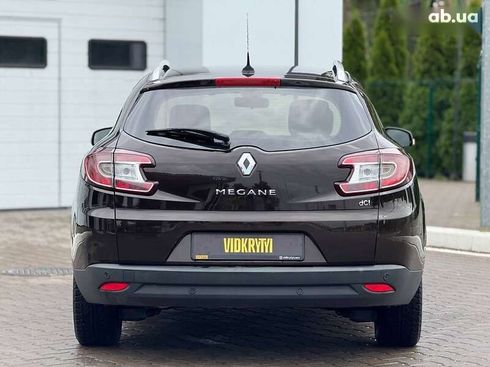 Renault Megane 2013 - фото 10