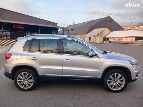 Volkswagen Tiguan 2012 серый - фото 4