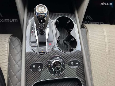 Bentley Bentayga 2019 - фото 24
