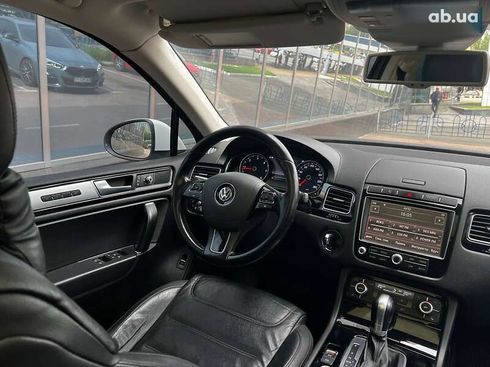 Volkswagen Touareg 2015 - фото 25