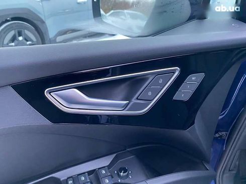 Audi Q4 e-tron 2023 - фото 12