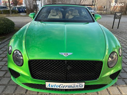 Bentley Continental GT 2021 - фото 26