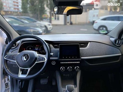 Renault Zoe 2020 - фото 9