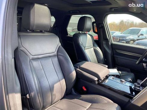 Land Rover Discovery 2017 - фото 26