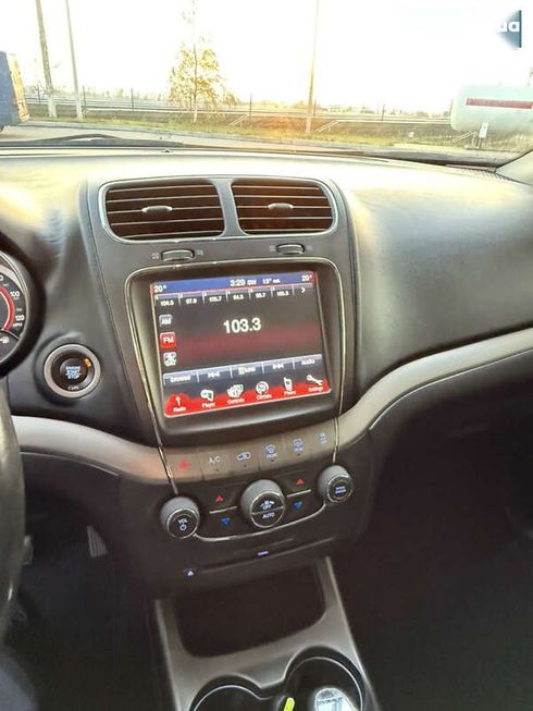 Dodge Journey 2020 - фото 24