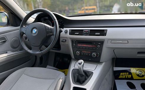 BMW 3 серия 2010 - фото 12