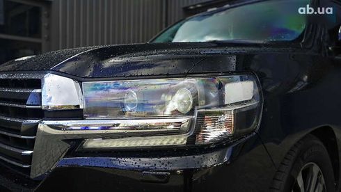 Toyota Land Cruiser 2017 - фото 12