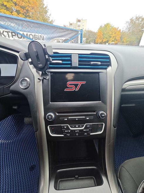 Ford Fusion 2018 синий - фото 7