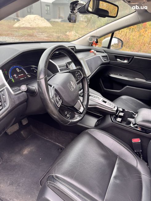 Honda Clarity Plug-In Hybrid 2017 серебристый - фото 11