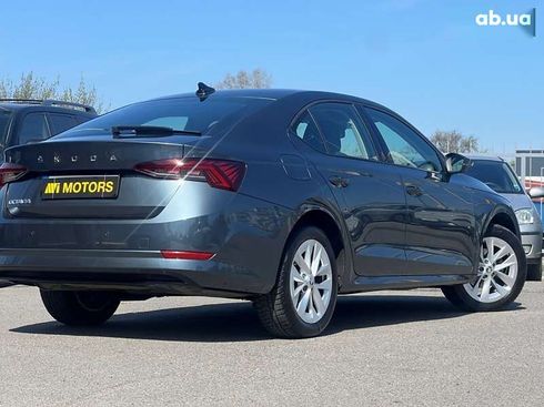 Skoda Octavia 2021 - фото 4