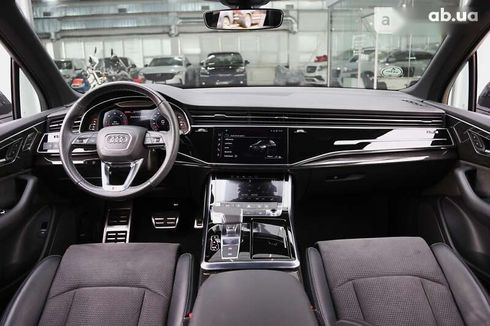 Audi Q7 2021 - фото 16