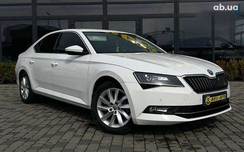 Skoda Superb 2018 - фото 3