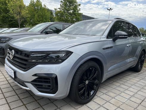 Volkswagen Touareg 2022 - фото 31