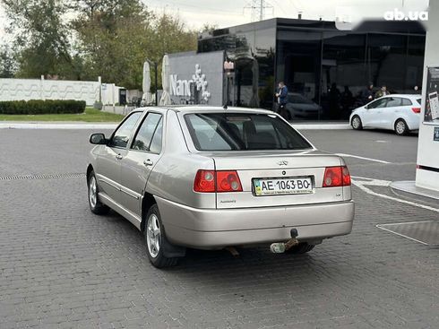 Chery Amulet 2007 - фото 6