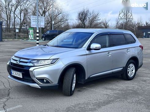 Mitsubishi Outlander 2018 - фото 28