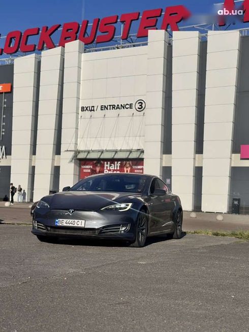 Tesla Model S 2018 - фото 2