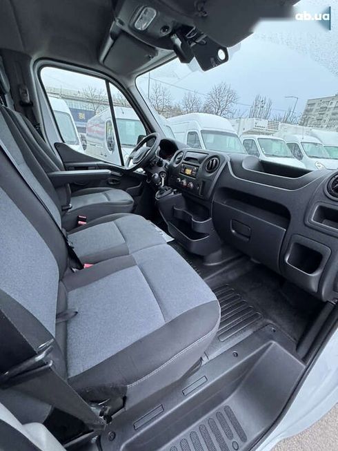 Renault Master 2019 - фото 18