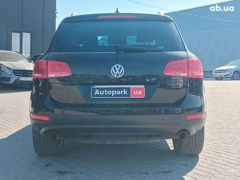 Volkswagen Touareg 2014 черный - фото 6