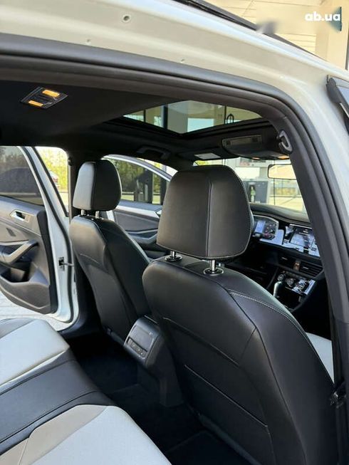 Volkswagen Jetta 2019 - фото 21