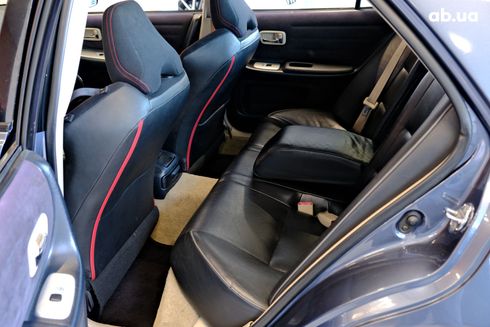 Lexus IS 2004 синий - фото 9
