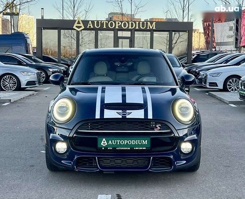 MINI John Cooper Works 2018 - фото 6