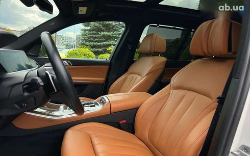 BMW X5 2020 - фото 19