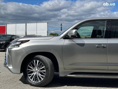 Lexus LX 2021 серый - фото 16