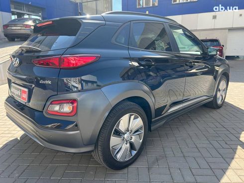 Hyundai Kona Electric 2020 черный - фото 17