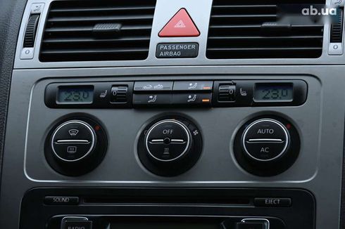 Volkswagen Touran 2009 - фото 20
