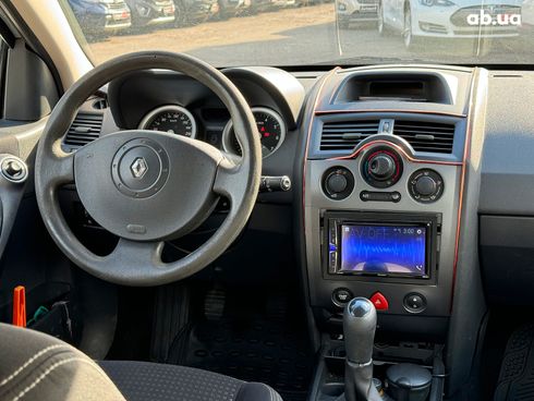 Renault Megane 2005 серый - фото 24