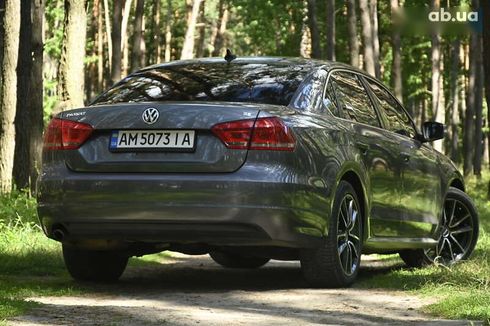 Volkswagen Passat 2012 - фото 17