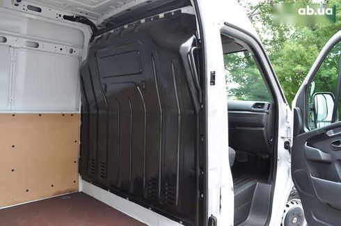 Renault Master 2020 - фото 25