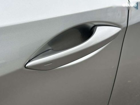 Lexus RX 2018 - фото 13