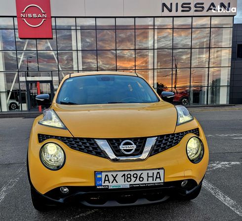 Nissan Juke 2017 желтый - фото 10