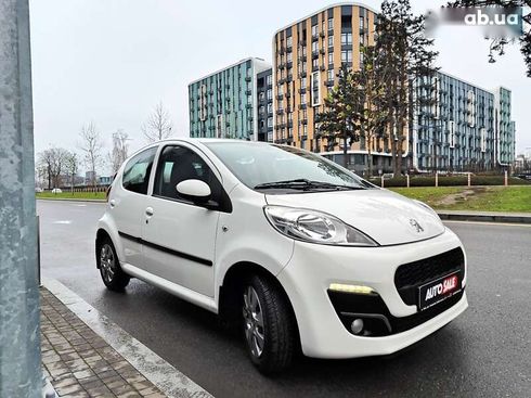 Peugeot 107 2013 - фото 26
