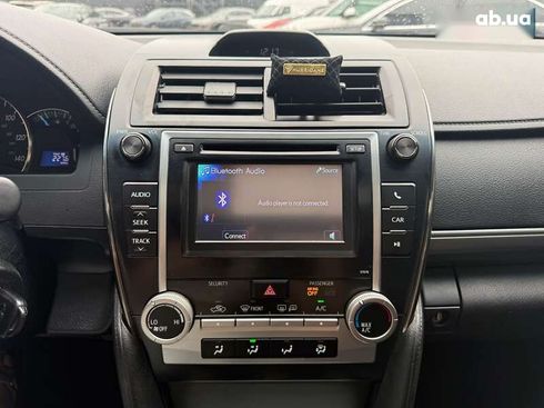 Toyota Camry 2013 - фото 12