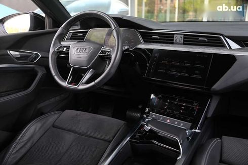 Audi E-Tron 2020 - фото 9
