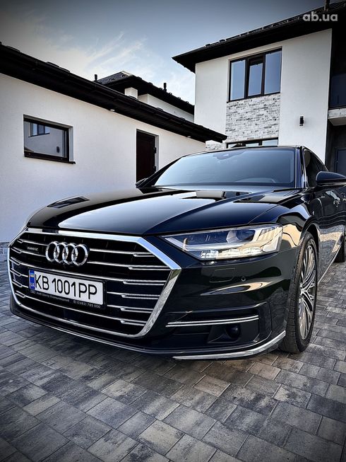 Audi A8 2021 черный - фото 4