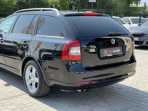 Skoda Octavia 2010 - фото 18