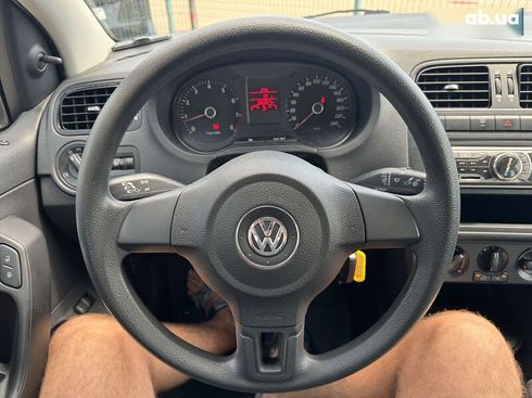 Volkswagen Polo 2012 - фото 18